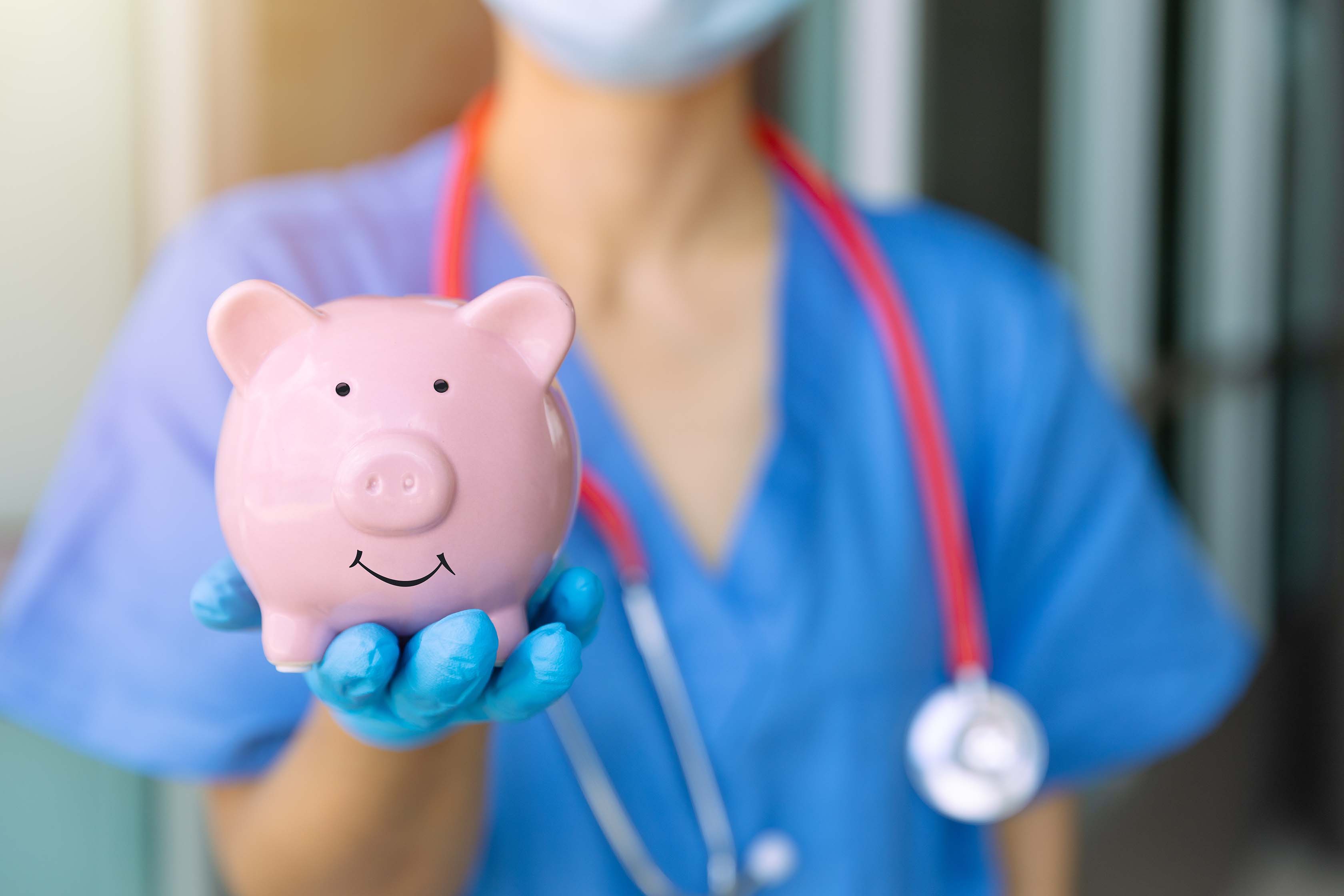 Throughout your life you may have different financial needs and priorities. These tips are designed to assist your financial wellbeing no matter your stage of life.